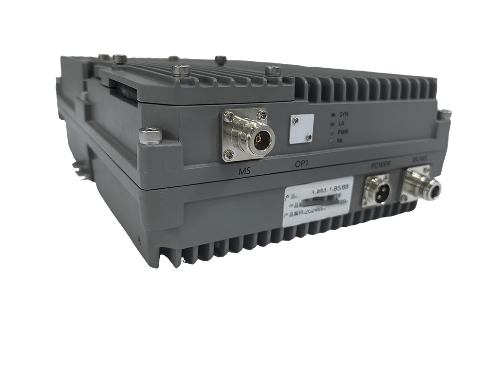  同江三频手机信号接收器2000㎡